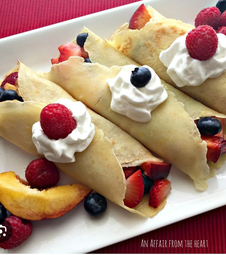La Crepe fruit cocktail